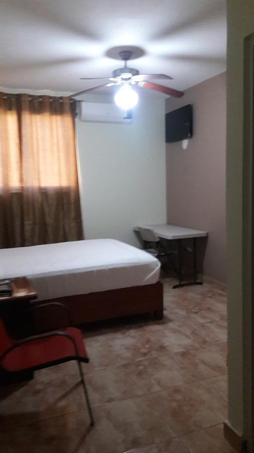 Hotel Samana Spring Extérieur photo